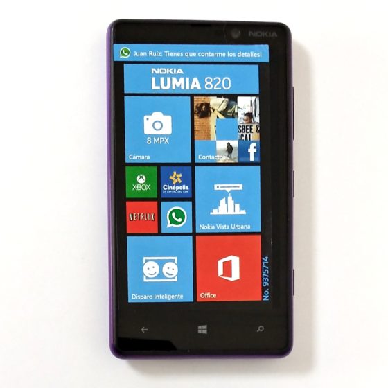 Nokia Lumia 820 Purple (3)