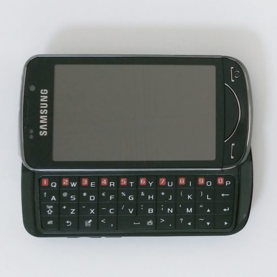 Samsung-omnia-pro-b7610 (3)